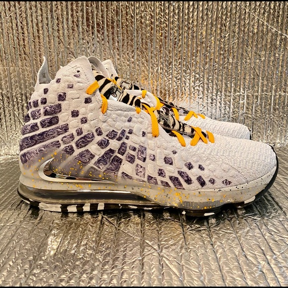 lebron 17 white gold